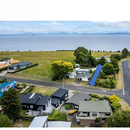 You Little Beauty - Wharewaka Beach Magic Lac Lac Taupo Extérieur photo
